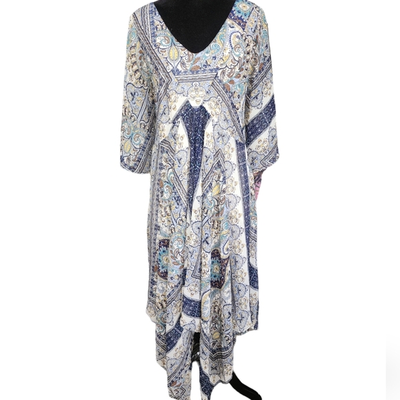 Wrangler Americana cowgirl handkerchief bellsleeved vneck dress - Picture 7 of 8